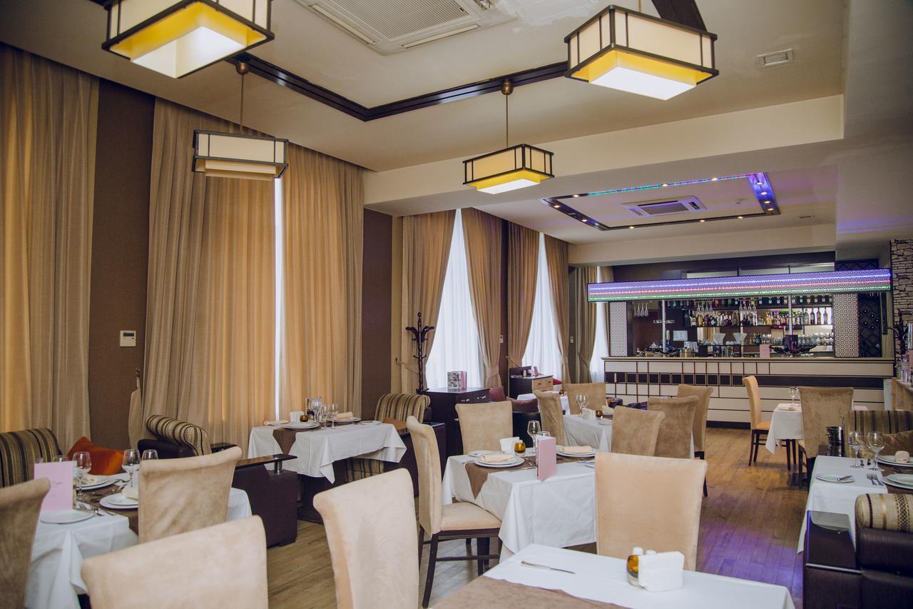 Caspian Ulduz Hotel バクー エクステリア 写真